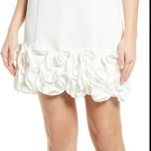 Donna Ricco Women's V-Neck Ruffle Hem Sleeveless Dress